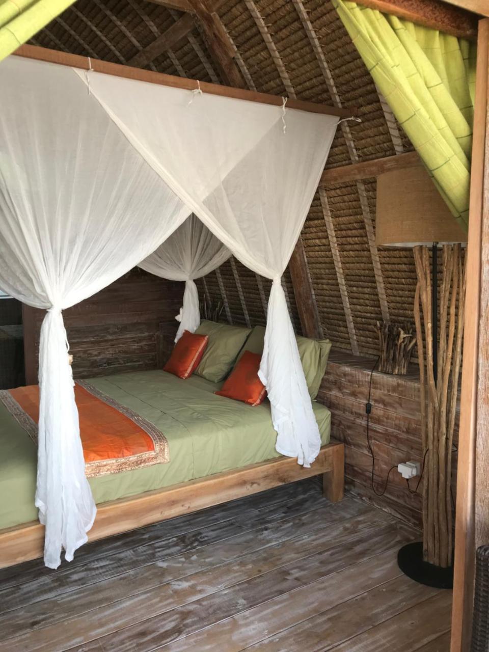 Hotel Alam Karang Gili Gede Zewnętrze zdjęcie