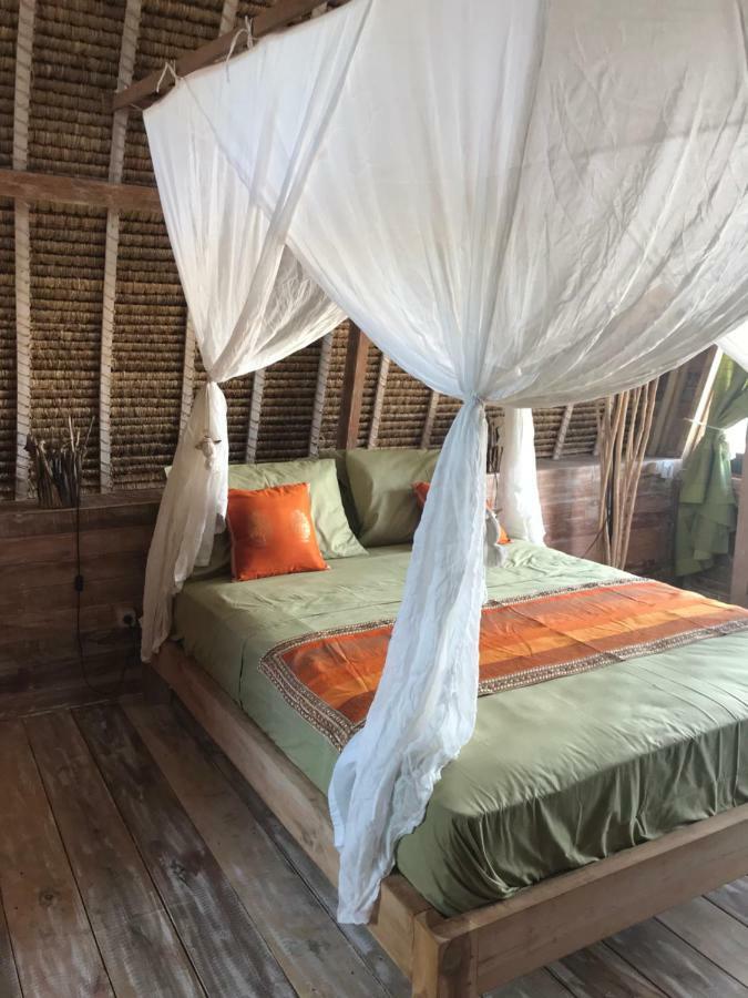 Hotel Alam Karang Gili Gede Zewnętrze zdjęcie